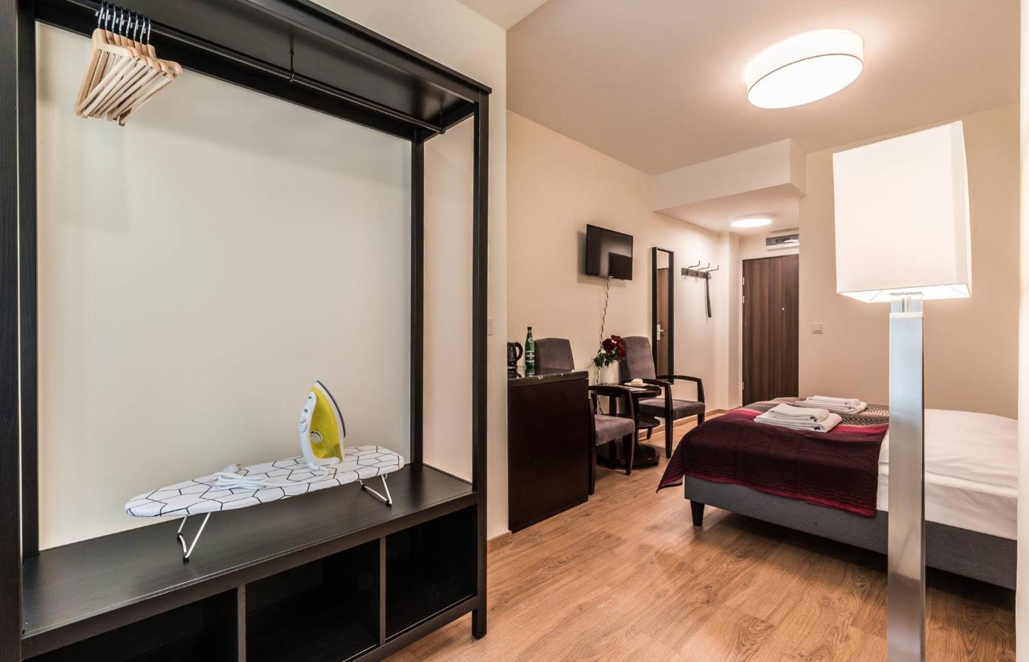 Rent Like Home - Elizy Orzeszkowej 6 Poznań Exterior foto