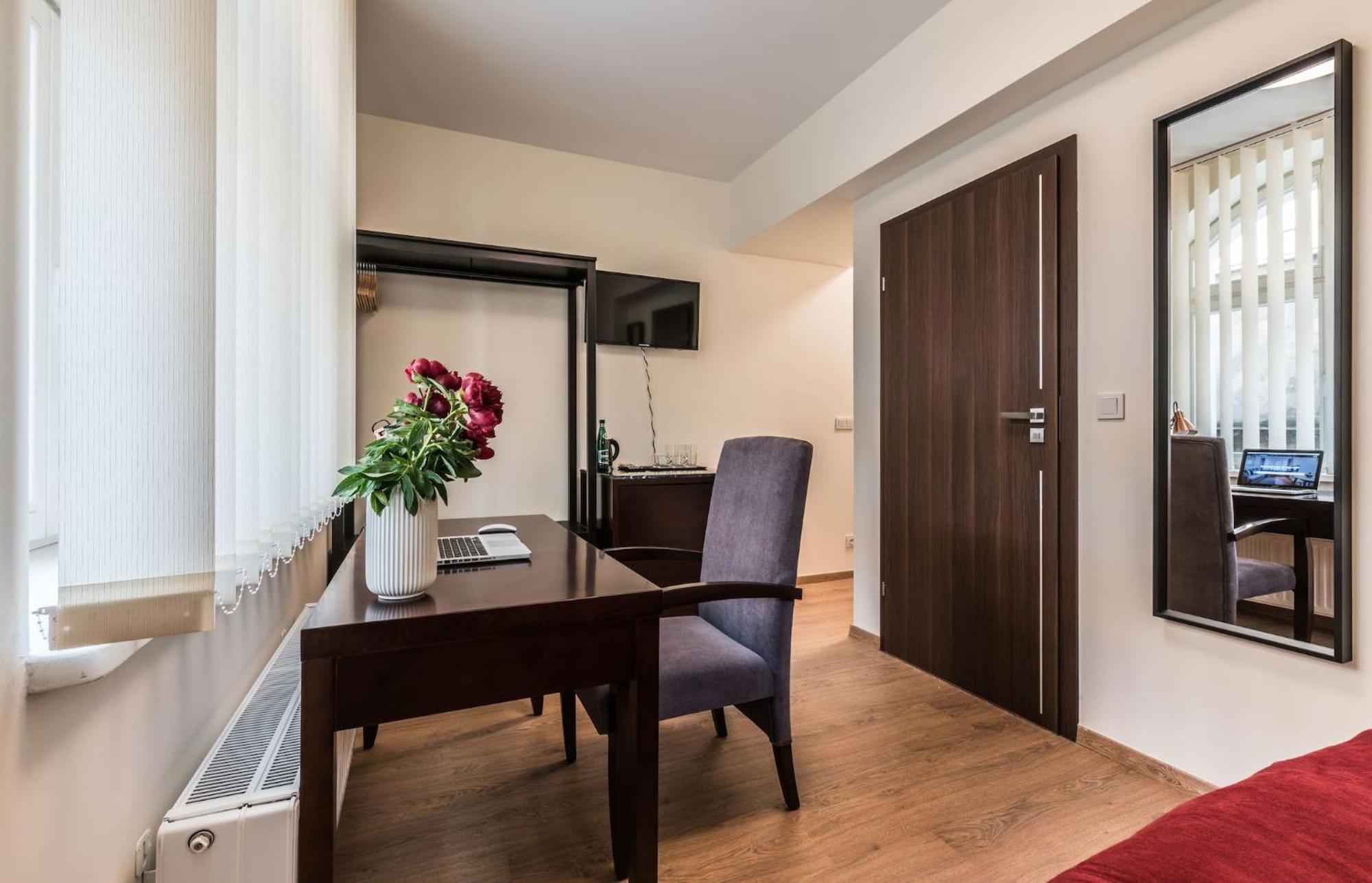 Rent Like Home - Elizy Orzeszkowej 6 Poznań Exterior foto